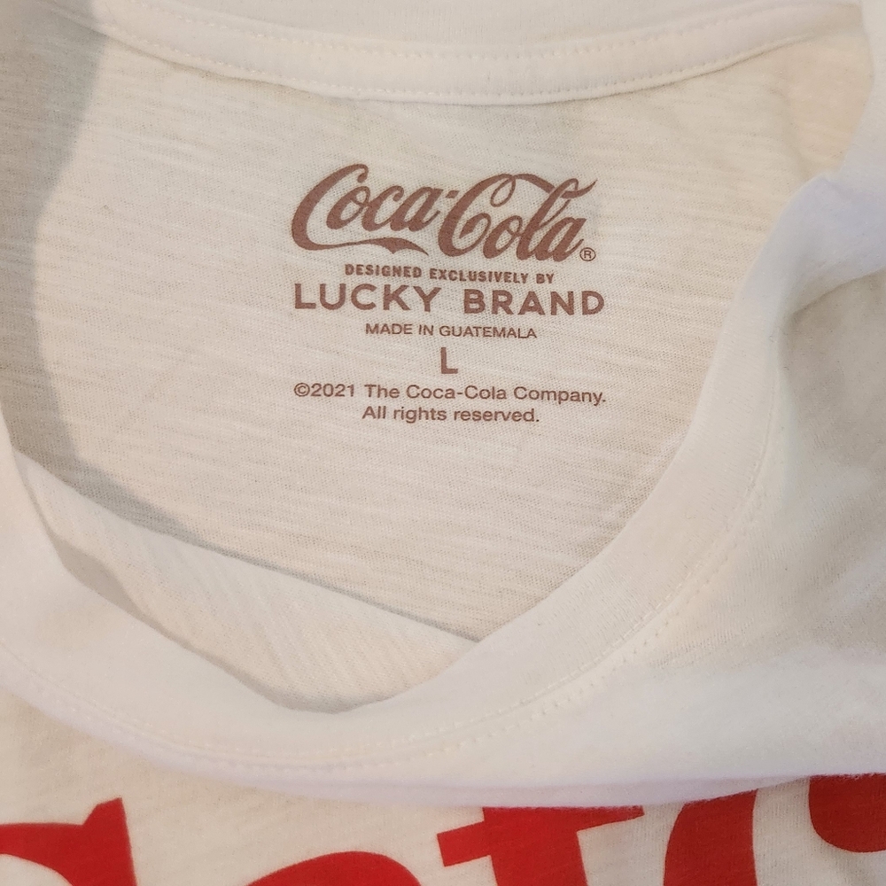 NWT Coke 'Catch the Wave!' White T-Shirt Lucky Brand Graphic Tee Sz L - Picture 3 of 11